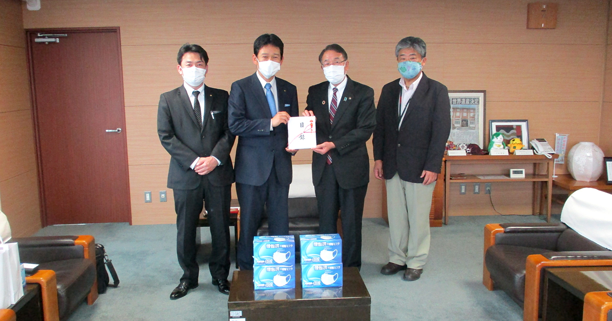 群馬県伊勢崎市役所にて マスク贈呈式 が行われました メロディアン株式会社 群馬県伊勢崎市役所にて マスク贈呈式 が行われました メロディアン株式会社